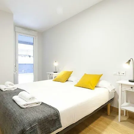 Four Seasons-centro.wifi.terraza Appartement *